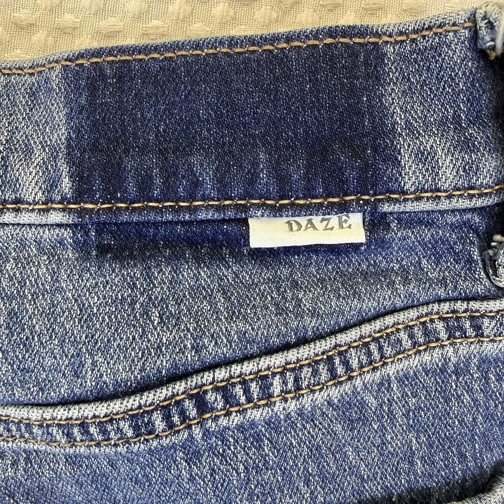 Daze Women's Eastside Cuff Jean-Rush Hour Size 28 Blue Denim High Waist - Picture 11 of 12